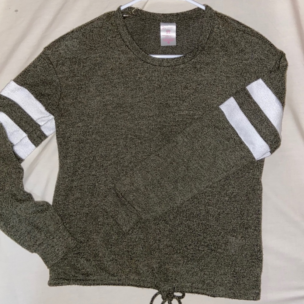 Long sleeve camo green